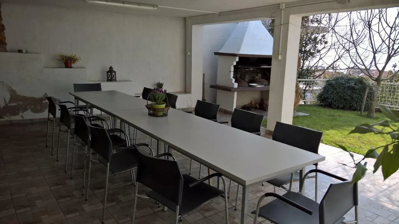 Holiday Home Krizanic Novi Vinodolski